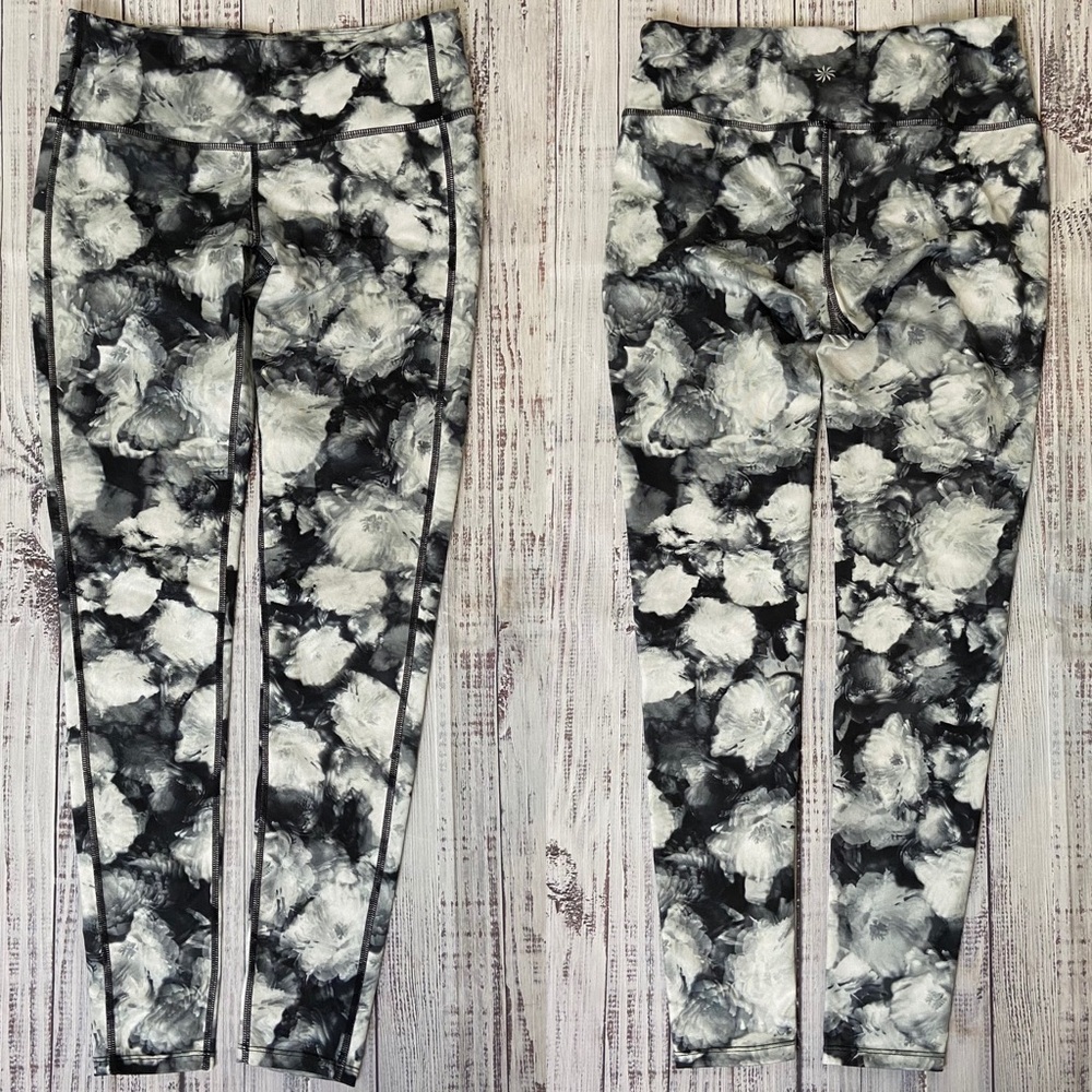 Athleta Chaturanga Gray Floral Leggings. Size Small EUC. - Picture 2 of 10